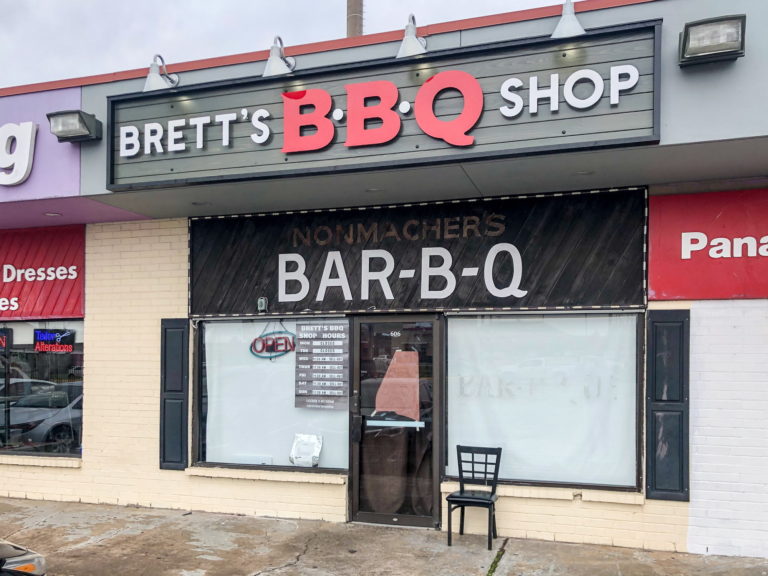 Brett's BBQ Shop