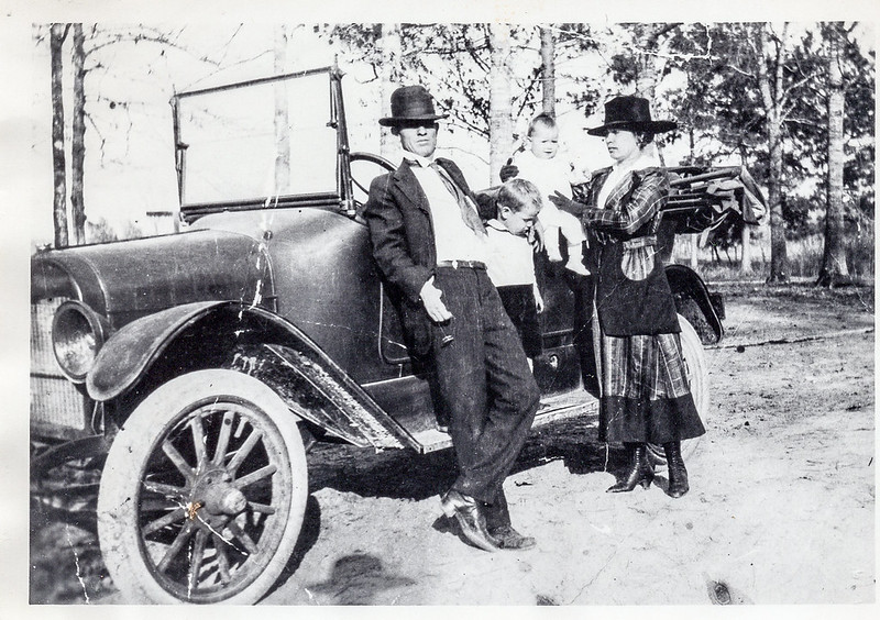 Jesse and Leona Ginn 1917